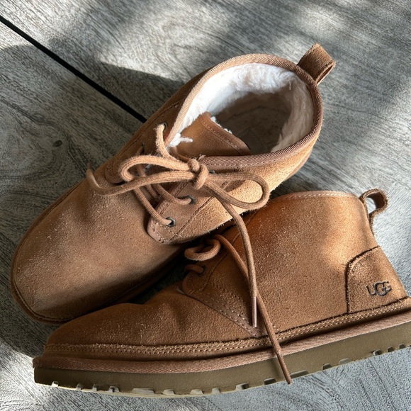 UGG Men’s Neumal Chukka Suede Lace Boots Size 10 - Picture 1 of 16